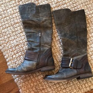 Luchesse Spirit size 8 boots